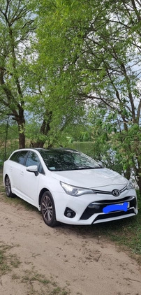 Toyota Avensis cena 59900 przebieg: 160000, rok produkcji 2015 z Gdańsk małe 211